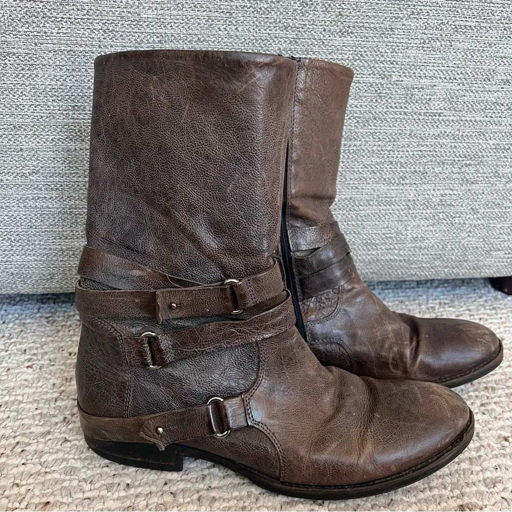 Vera Wang Lavender Label Kippy Leather Moto Mid Boot Distressed